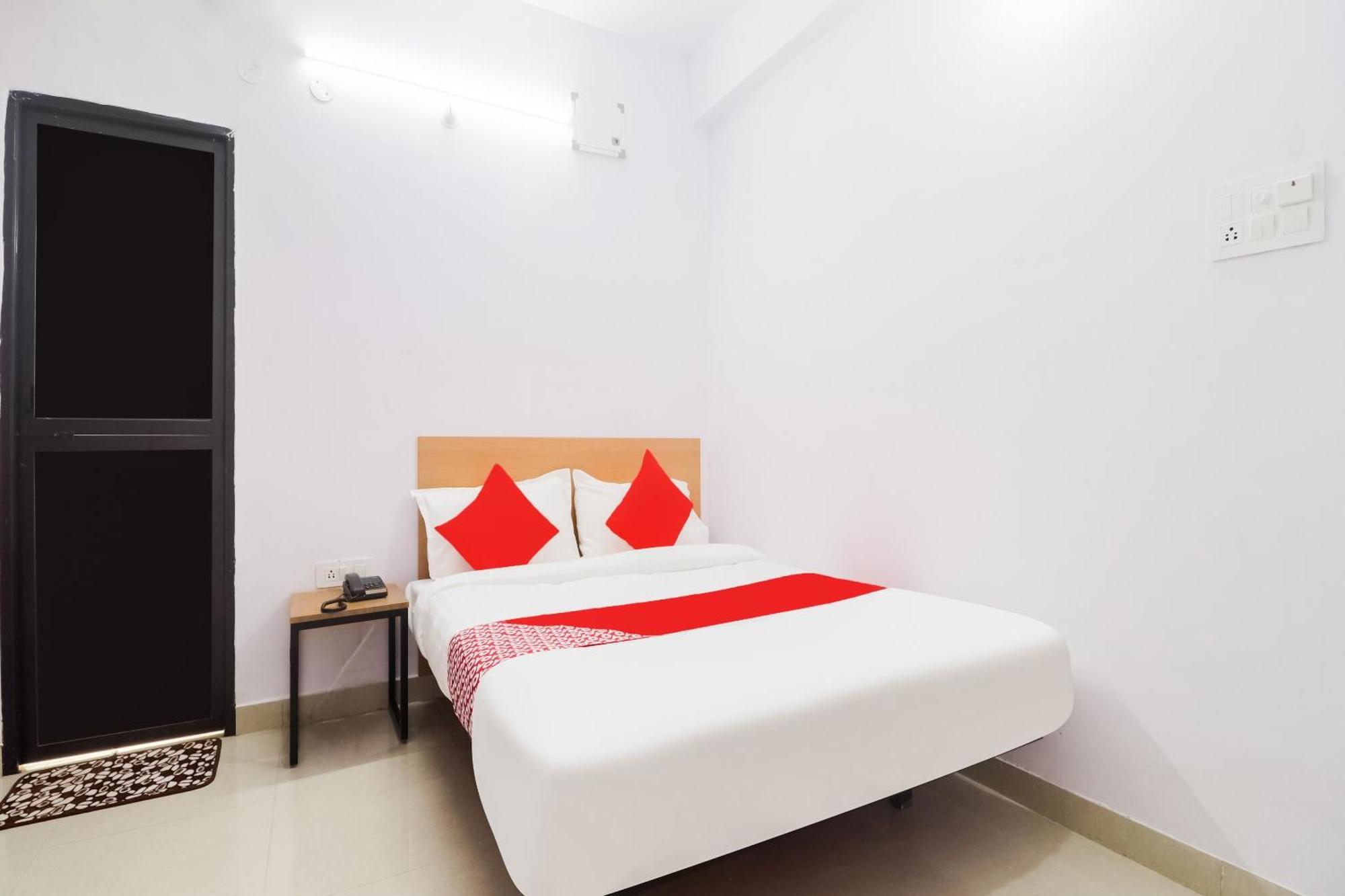Hotel O Dream Inn Danapur Exterior photo